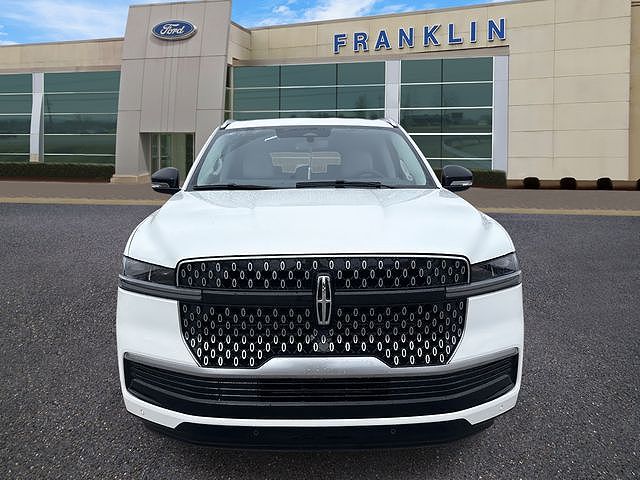 2026 Lincoln Navigator L