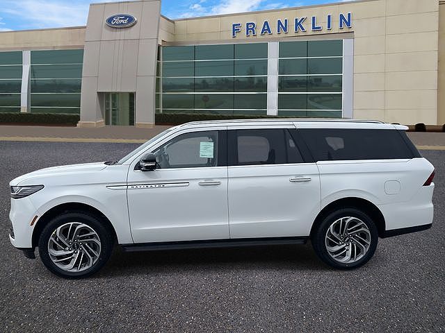 2026 Lincoln Navigator L