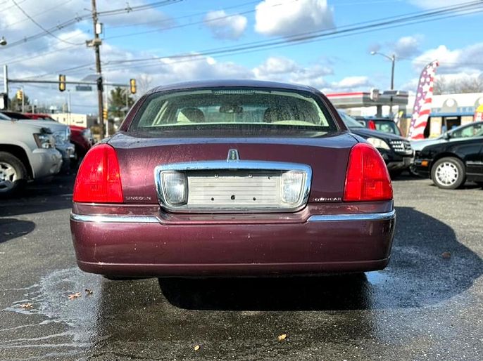 2007 Lincoln Town Car