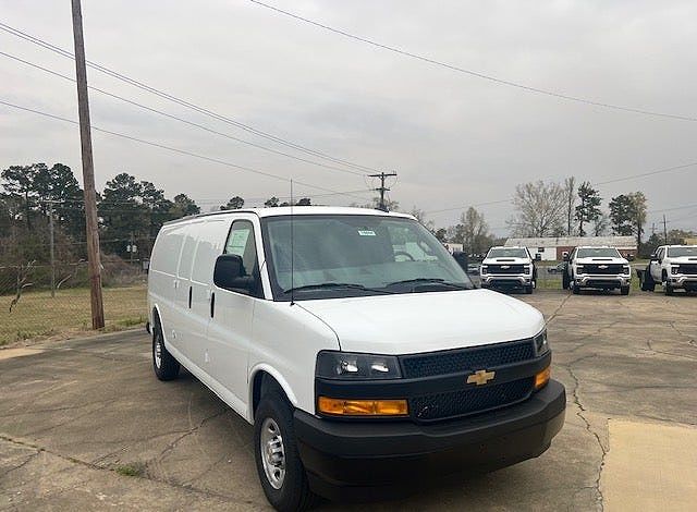 2025 Chevrolet Express