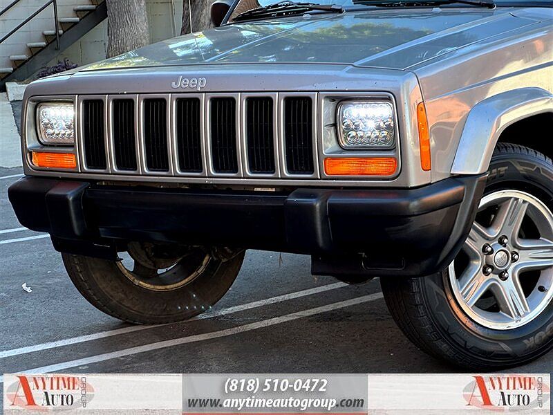 2000 Jeep Cherokee Classic image 29