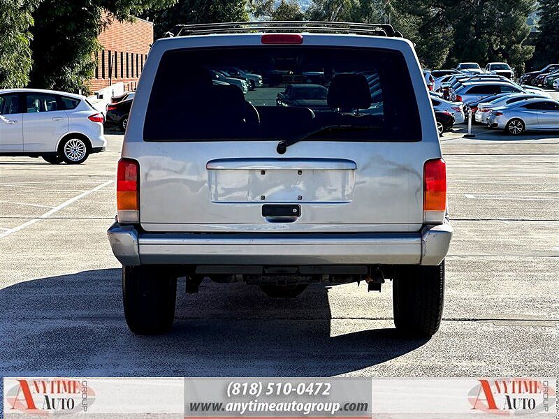 2000 Jeep Cherokee Classic image 5