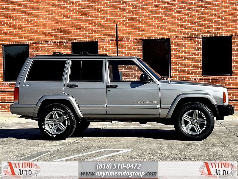 2000 Jeep Cherokee Classic image 7