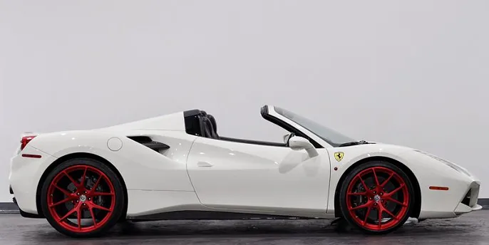 2016 Ferrari 488