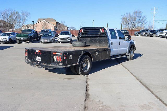 2013 Ford F-550 null image 4