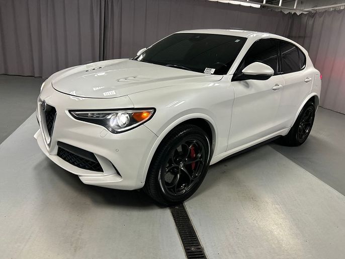 2020 Alfa Romeo Stelvio