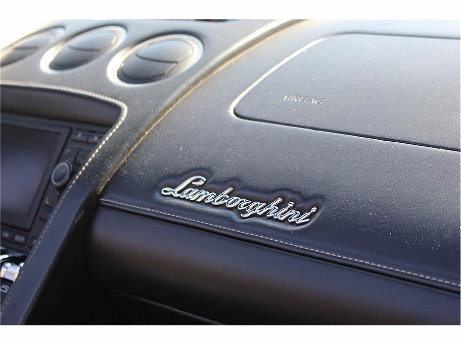 2013 Lamborghini Gallardo LP550 image 15