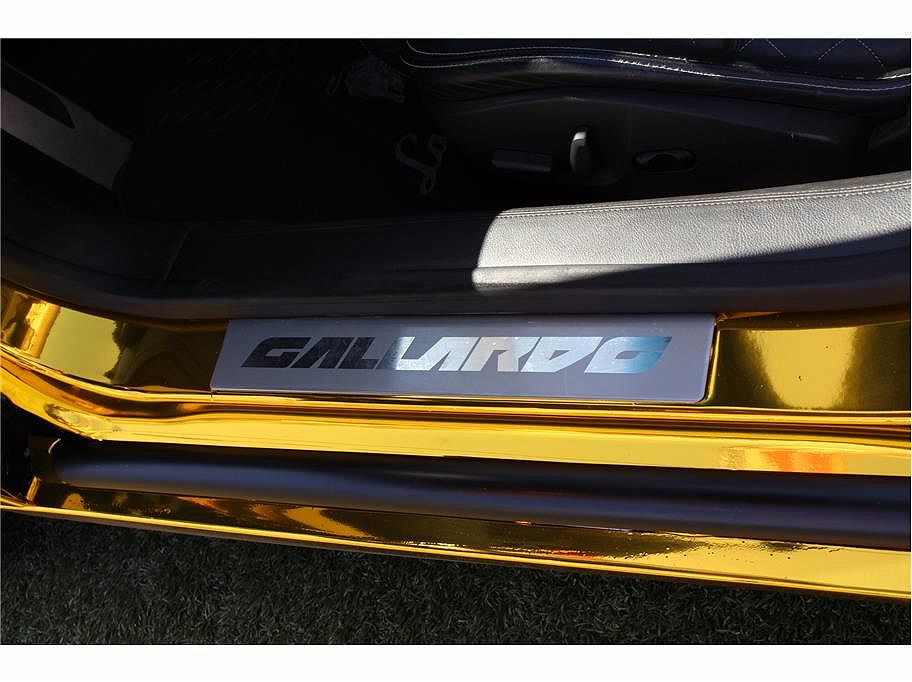 2013 Lamborghini Gallardo LP550 image 8