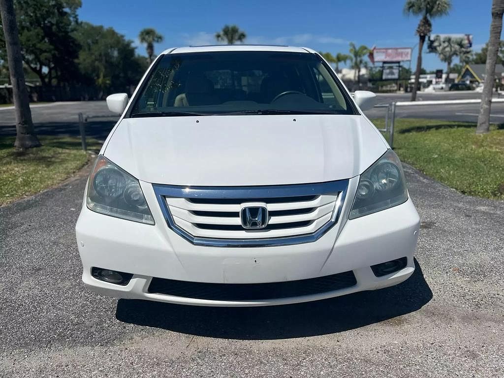 2008 Honda Odyssey Touring image 1