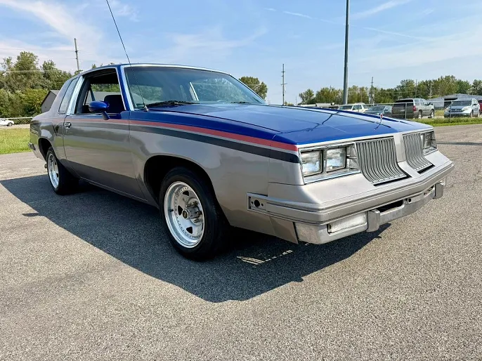 1984 Oldsmobile Cutlass Supreme