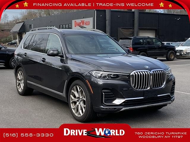2021 BMW X7