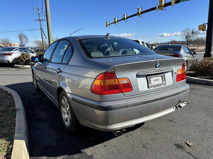 2004 BMW 3 Series