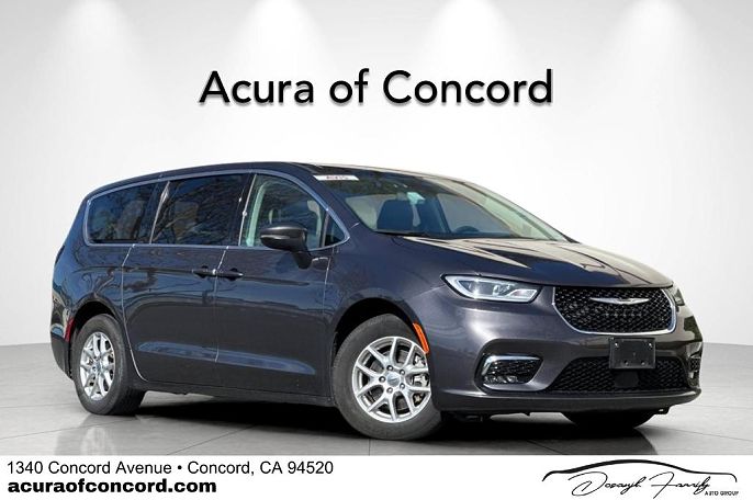 2023 Chrysler Pacifica