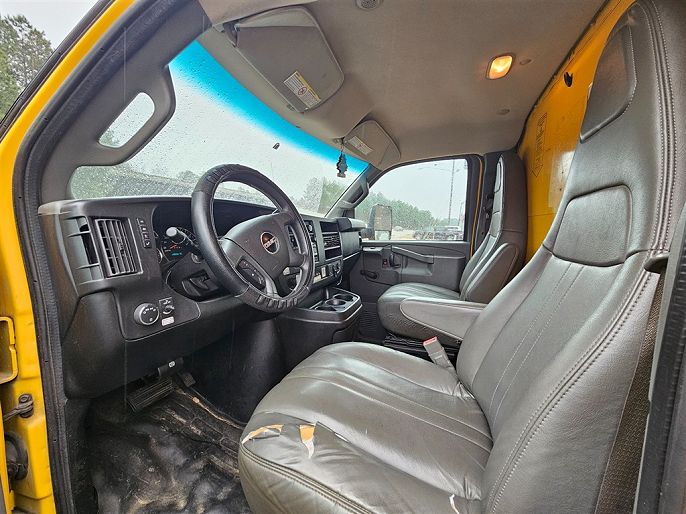 2017 GMC Savana