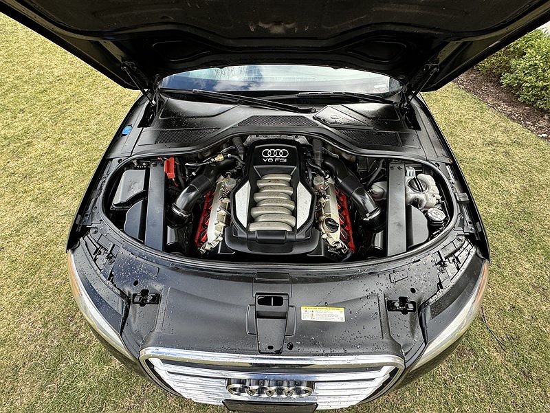 2011 Audi A8 L image 36