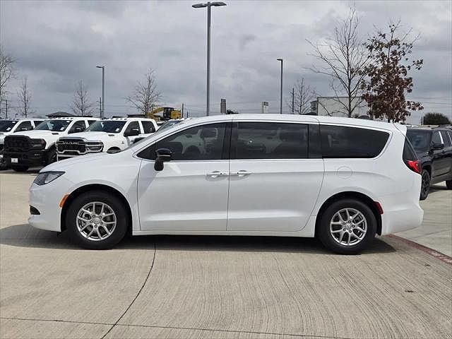 2026 Chrysler Voyager