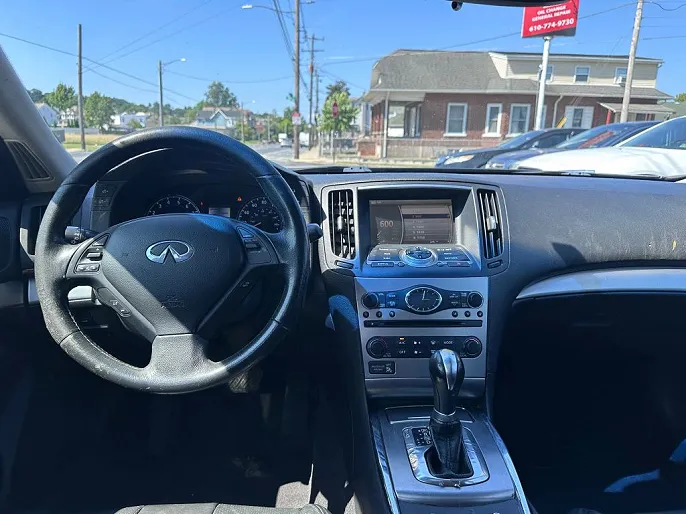 2012 Infiniti G25