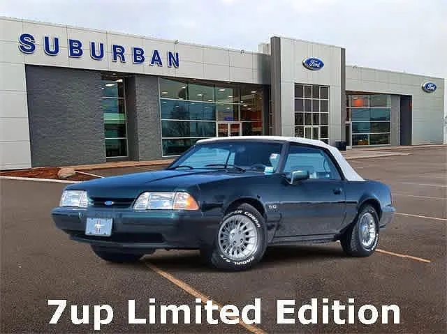 1990 Ford Mustang LX image 0