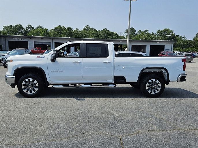 2025 Chevrolet Silverado 3500HD