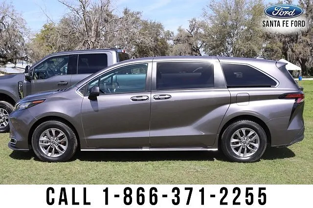 2022 Toyota Sienna