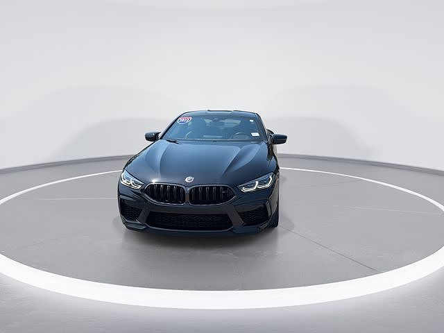 2023 BMW M8