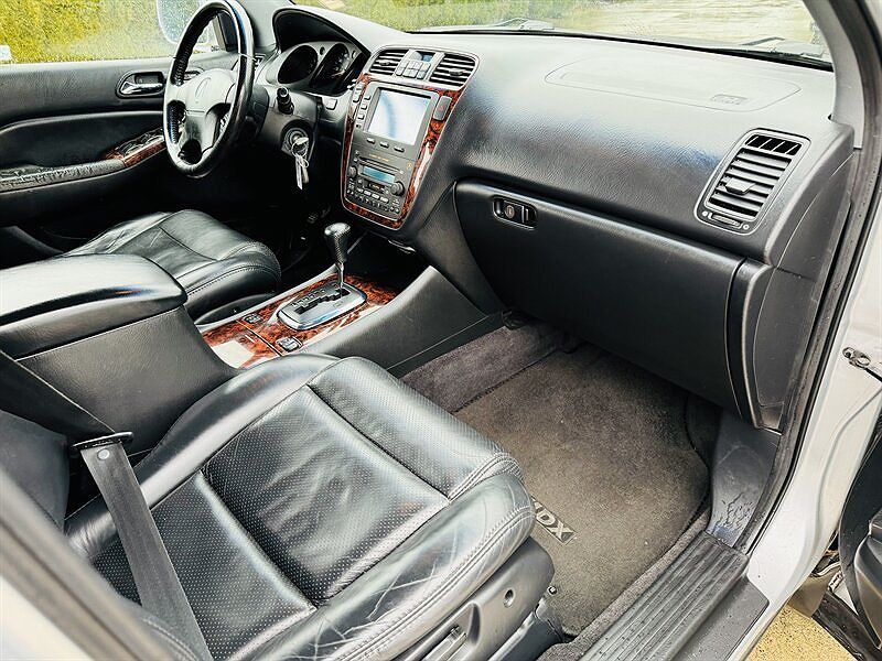 2002 Acura MDX Touring image 10