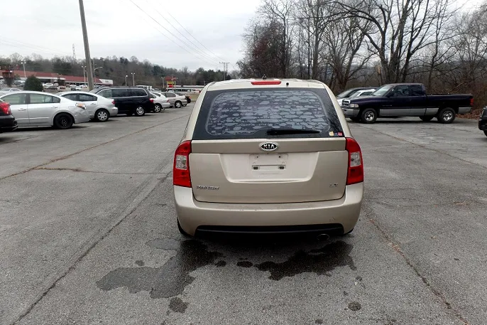 2007 Kia Rondo