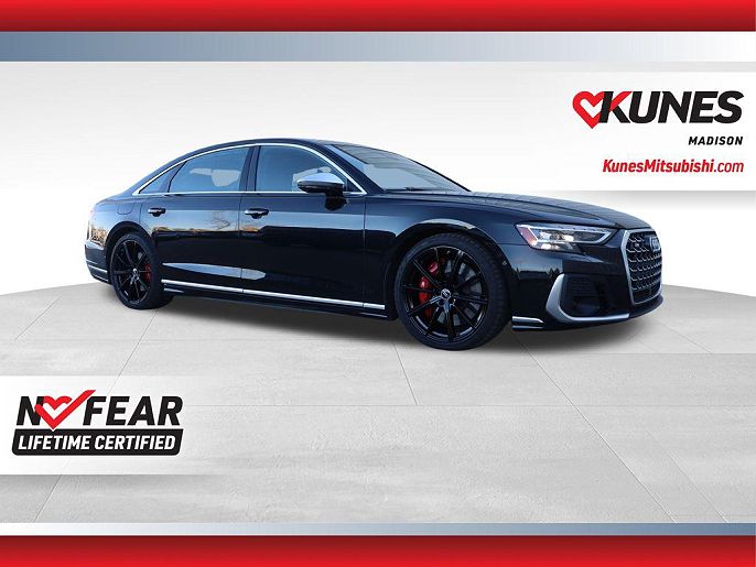 2023 Audi S8