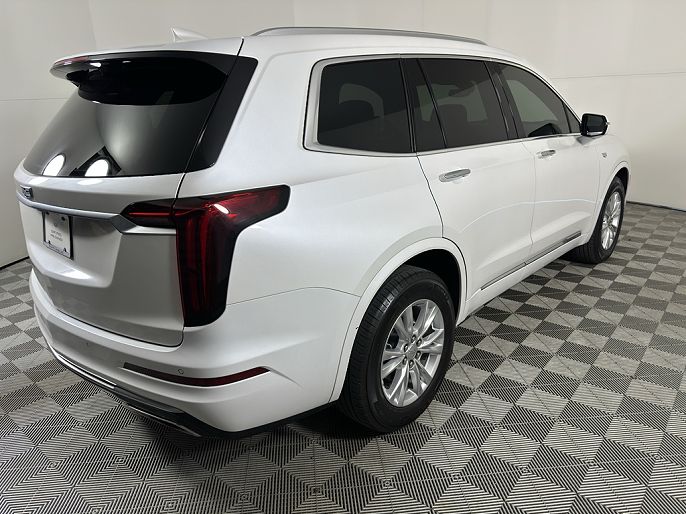 2024 Cadillac XT6
