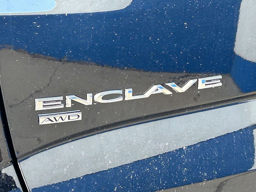 2023 Buick Enclave Essence image 5