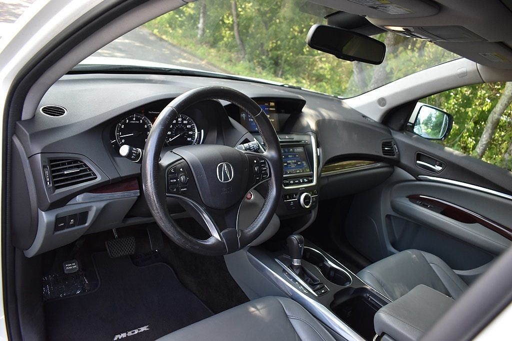 2015 Acura MDX Technology image 1