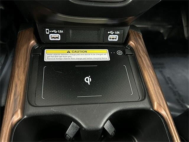 2021 Honda CR-V Touring image 24