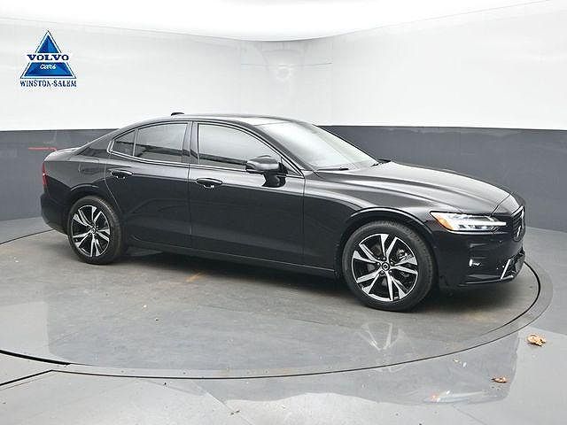 2025 Volvo S60