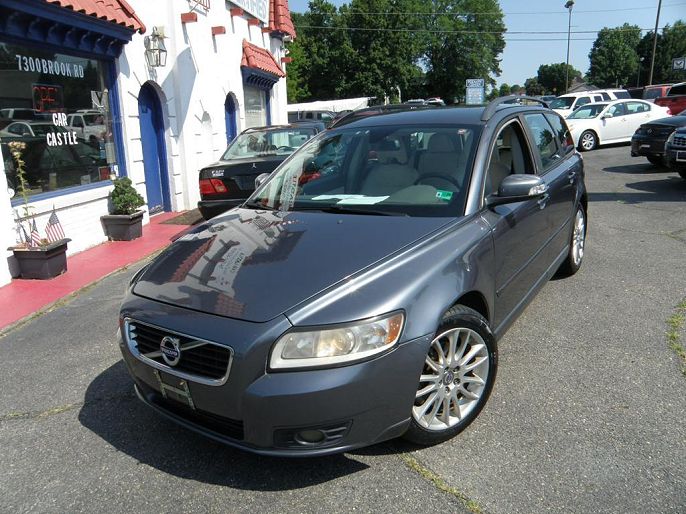 2011 Volvo V50