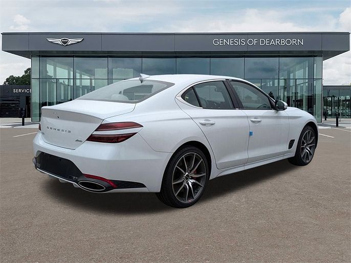 2025 Genesis G70