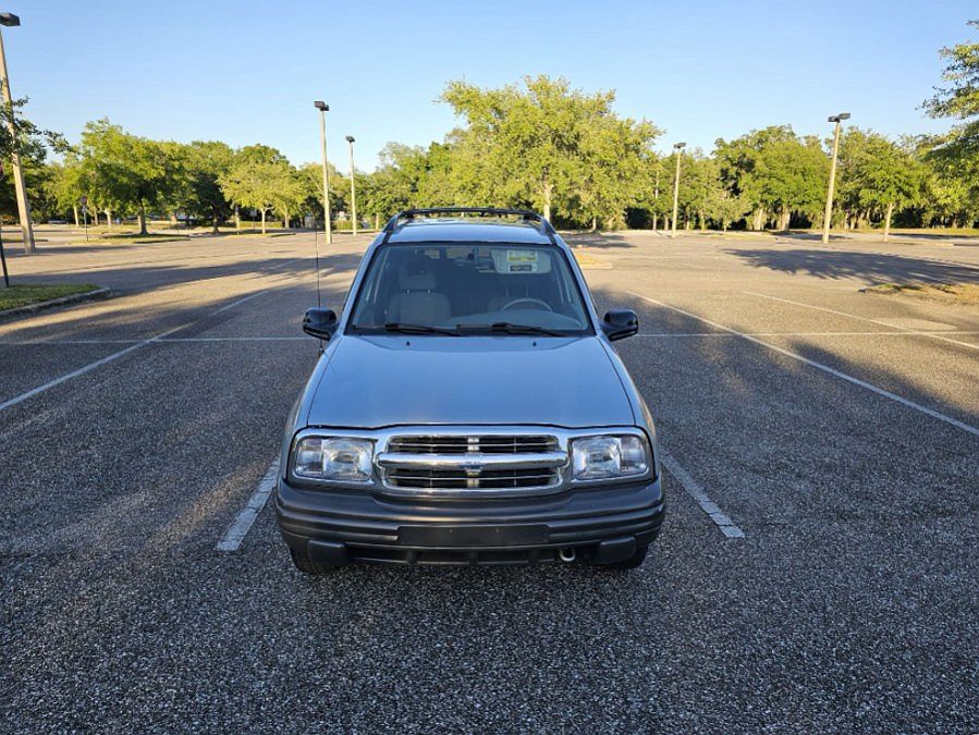 2004 Chevrolet Tracker Base image 6