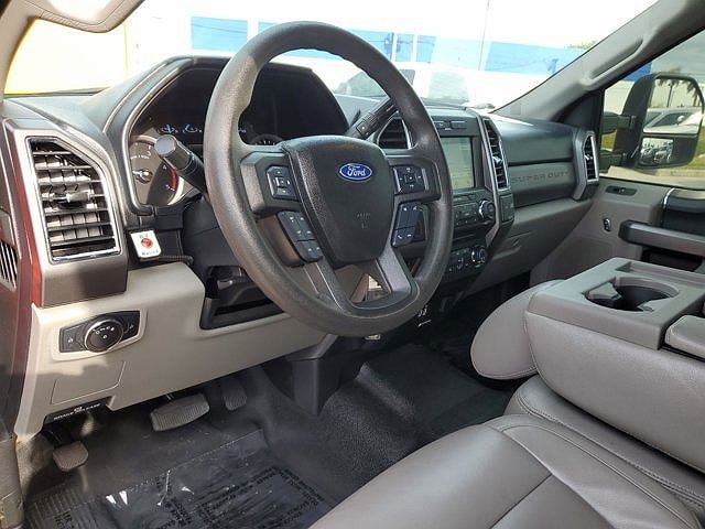 2018 Ford F-550 XLT image 5