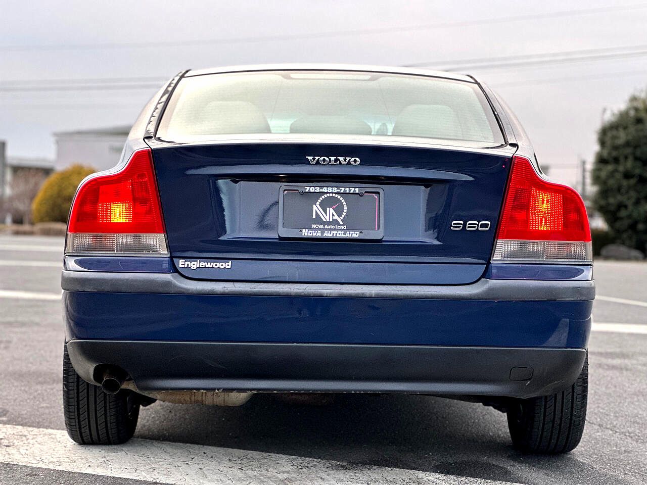 2002 Volvo S60 null image 6