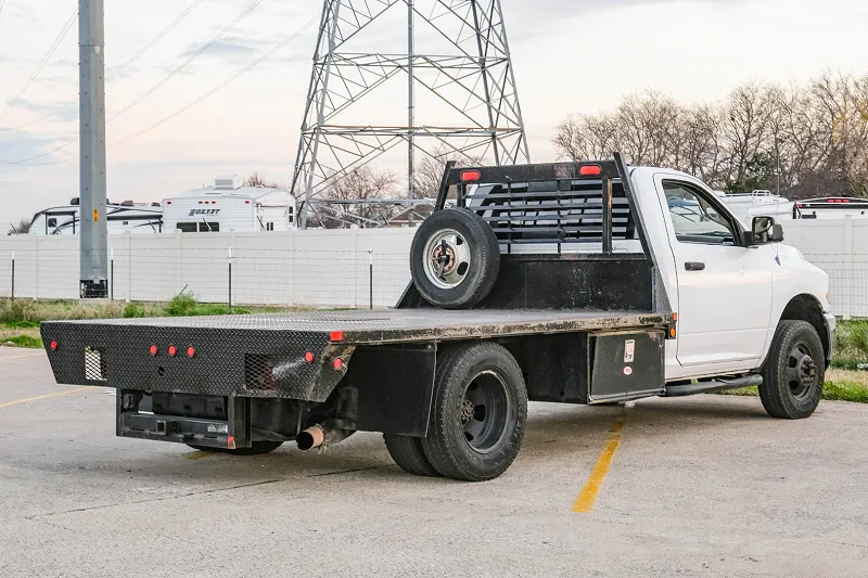 2011 Ram 3500 SLT image 5