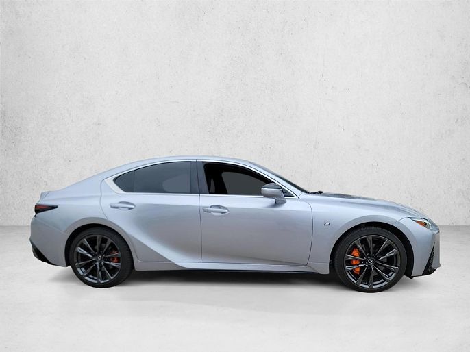 2024 Lexus IS