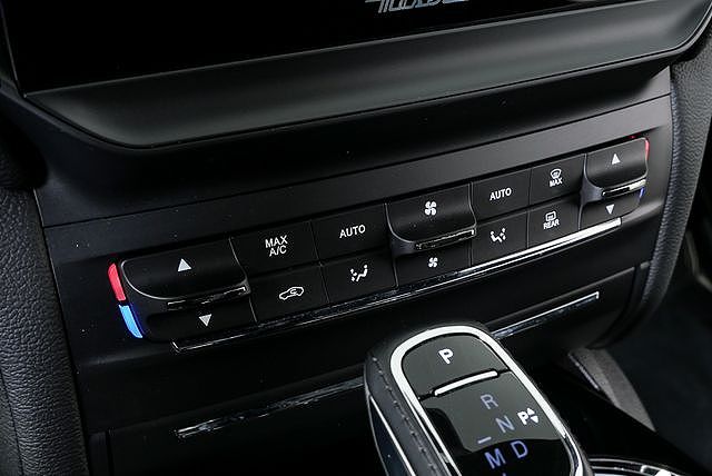 2022 Maserati Ghibli