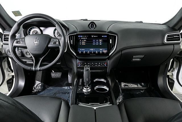 2022 Maserati Ghibli