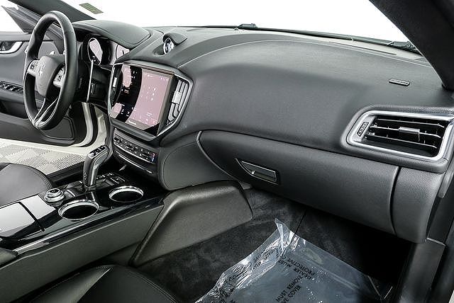 2022 Maserati Ghibli