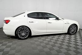 2022 Maserati Ghibli