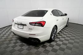 2022 Maserati Ghibli