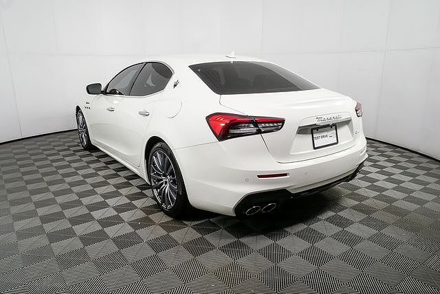 2022 Maserati Ghibli