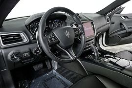 2022 Maserati Ghibli