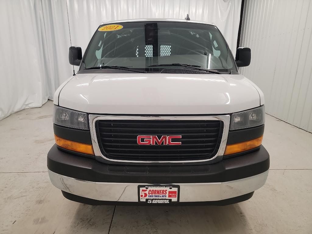 2021 GMC Savana 2500 image 1