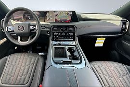 2025 Nissan Armada