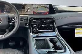 2025 Nissan Armada